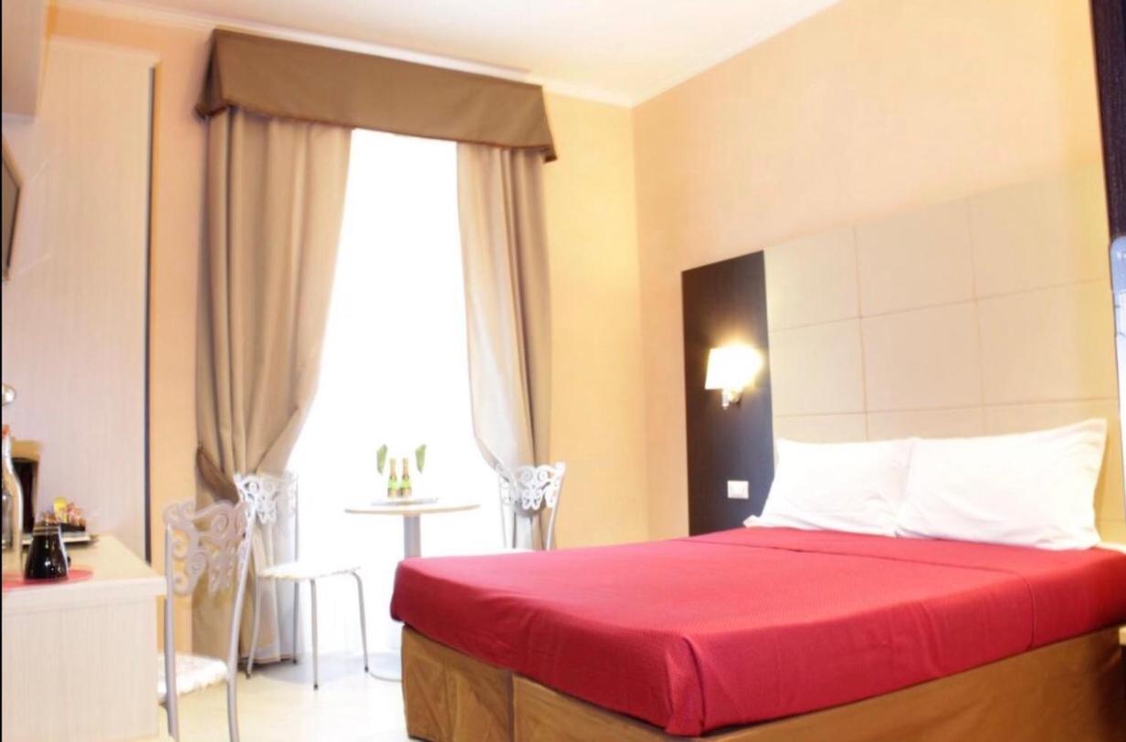 Large Double or Twin Room,1004204970:JPEG