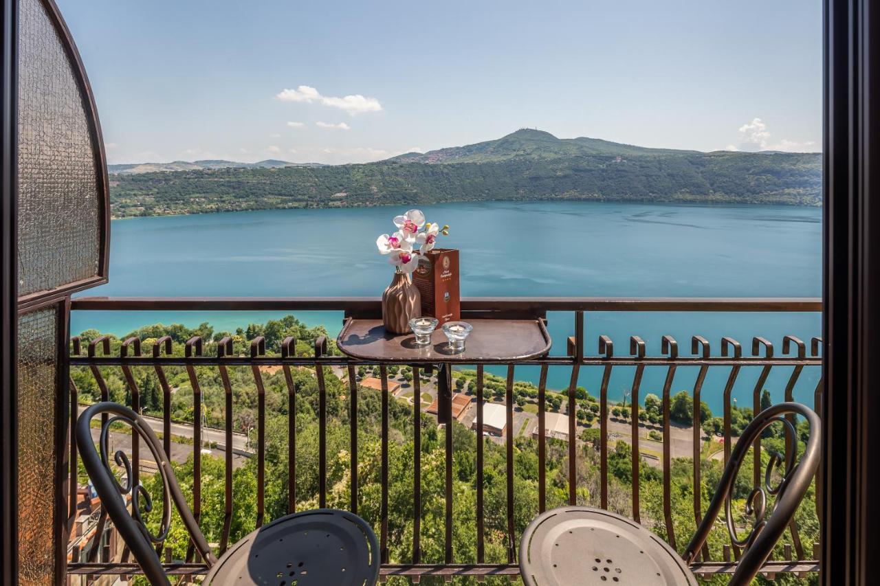 Classic Double Room Balcony Lake View,925776391:JPEG