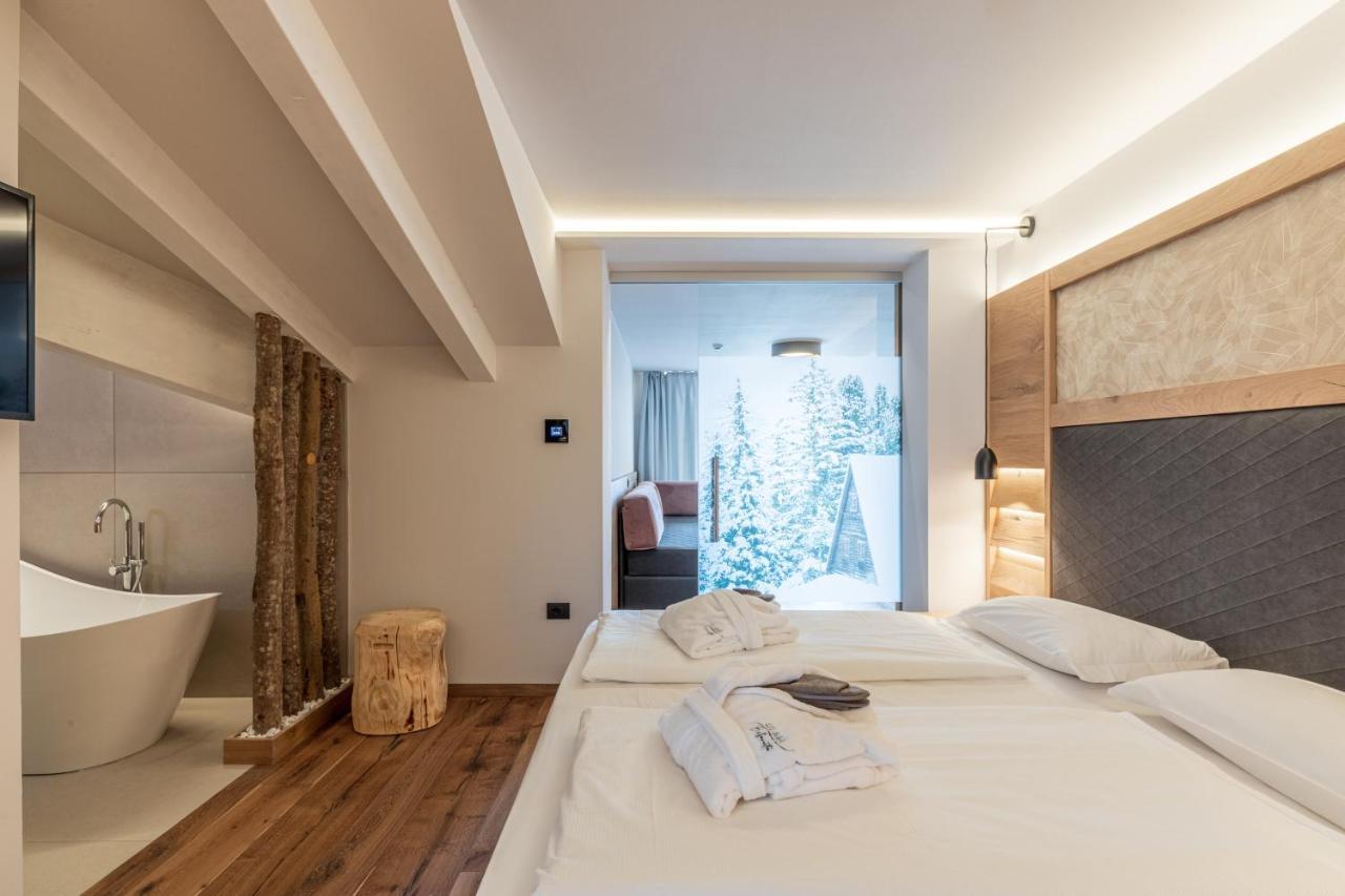 Suite mit Bergblick