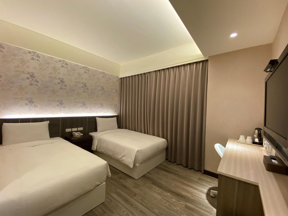Twin Room View,1015359202:JPEG