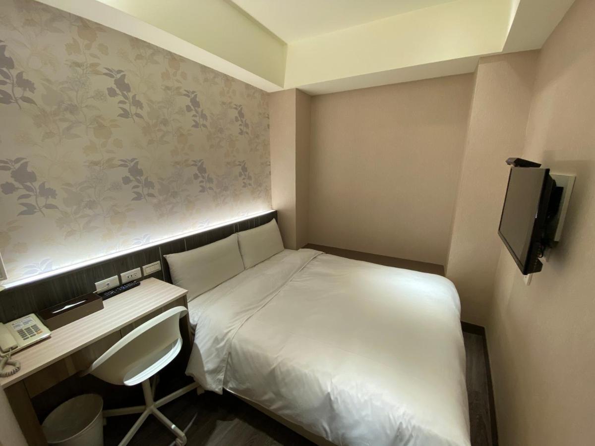 Standard Double Room without Window