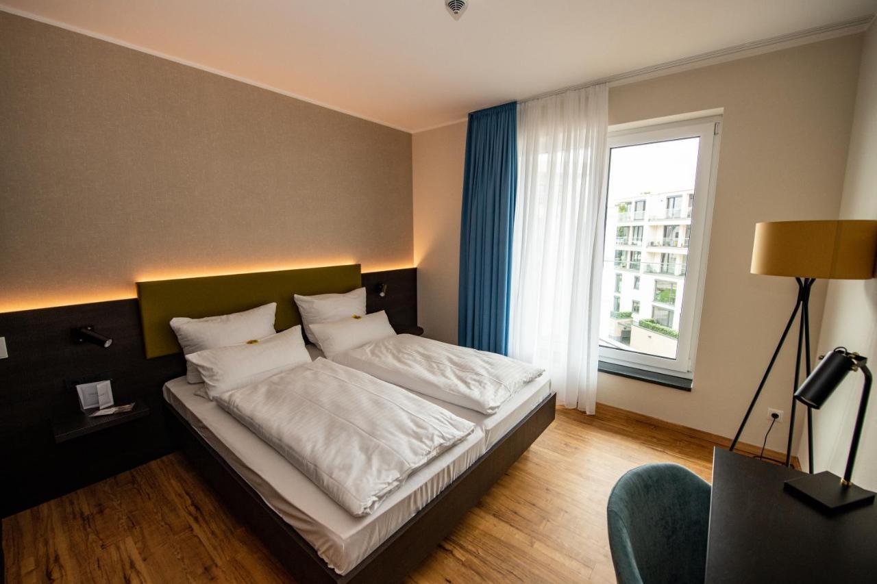 Standard Double Room,1419265089:JPEG