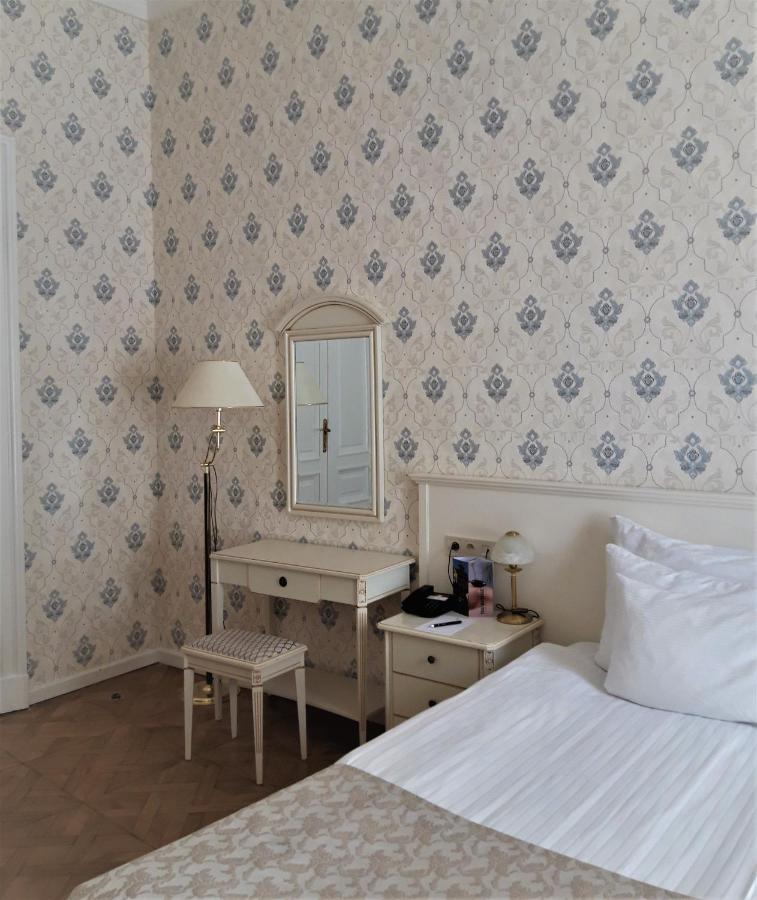 Superior Double or Twin Room,1646330785:JPEG