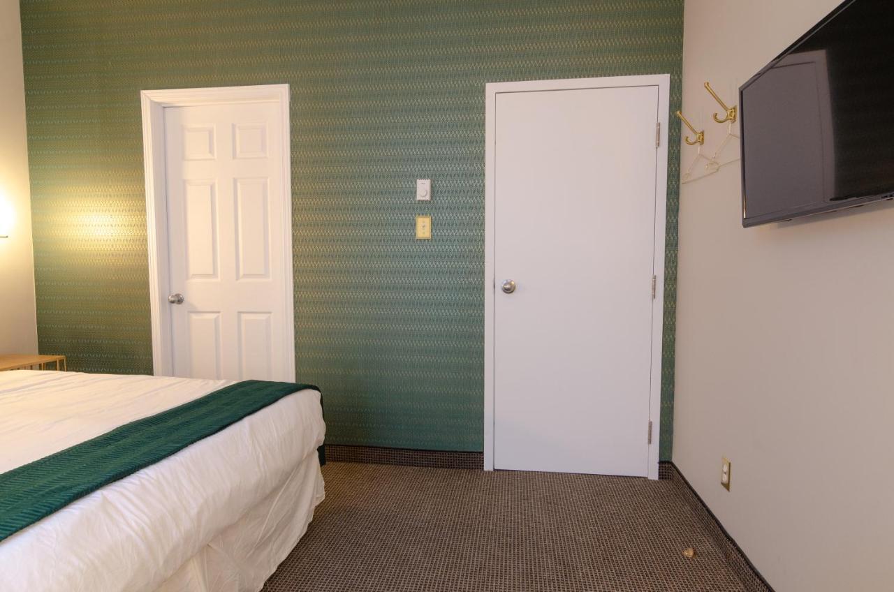 Double Room Patio,1033561619:JPEG