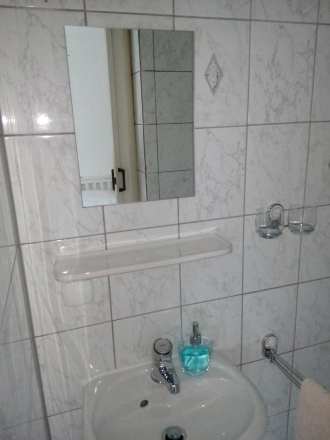 Twin Room Private Bathroom,1053207892:JPEG