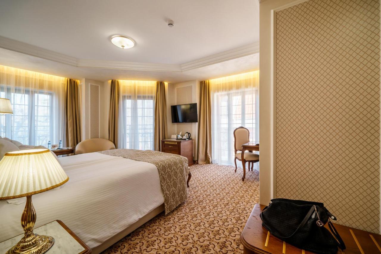 Deluxe Double Room Park View