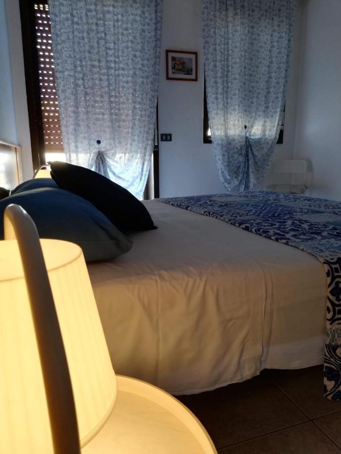 Standard Double Room,1107122745:JPEG