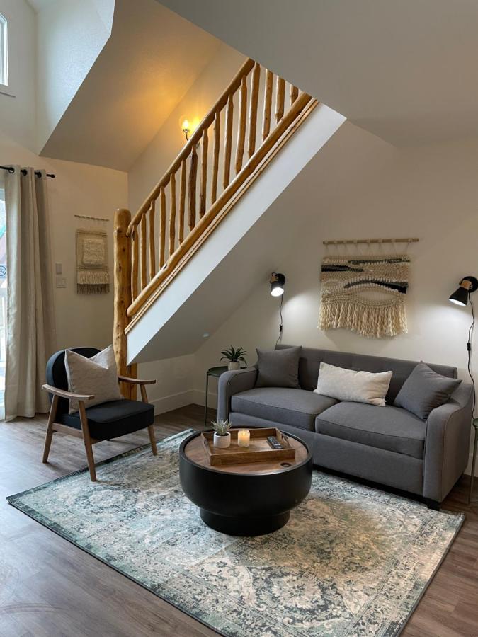 Loft Suite,1123178586:JPEG