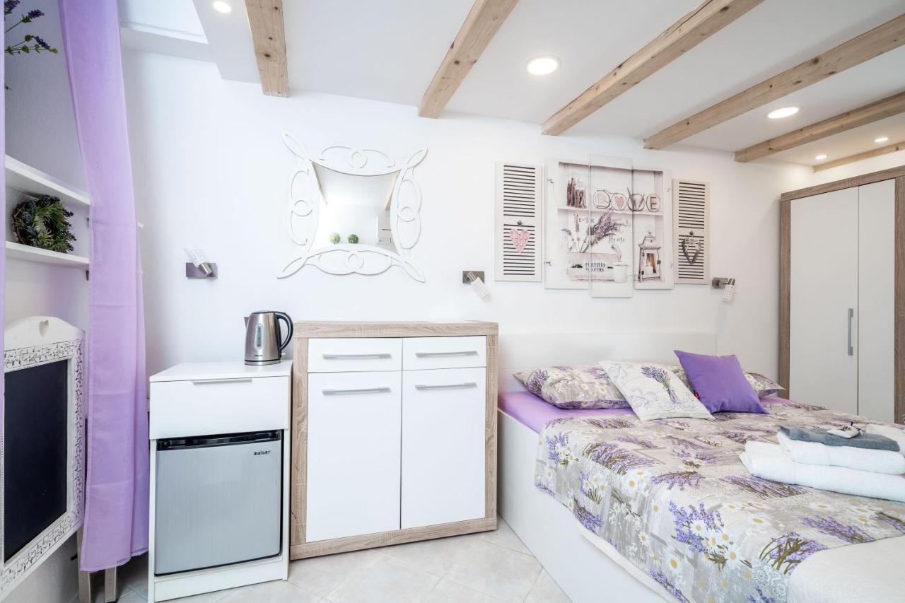 Double Room,1117938615:JPEG