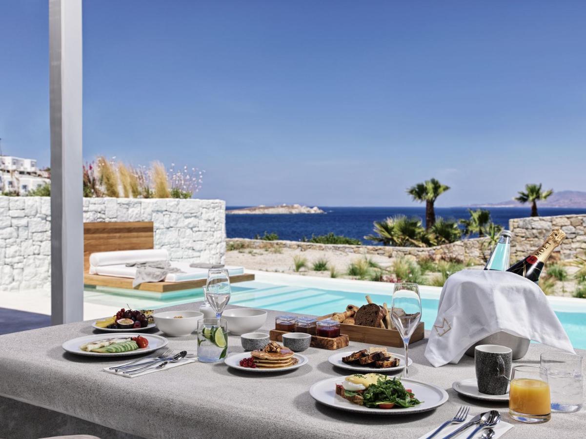 Signature Suite Private Heated Pool with Sea View