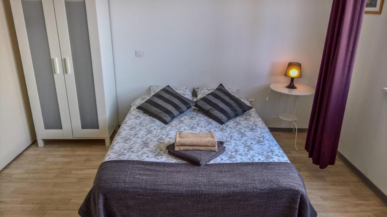 Premium Double Room with Extra Bed (2 Adults + 2 Children),1722893524:JPEG
