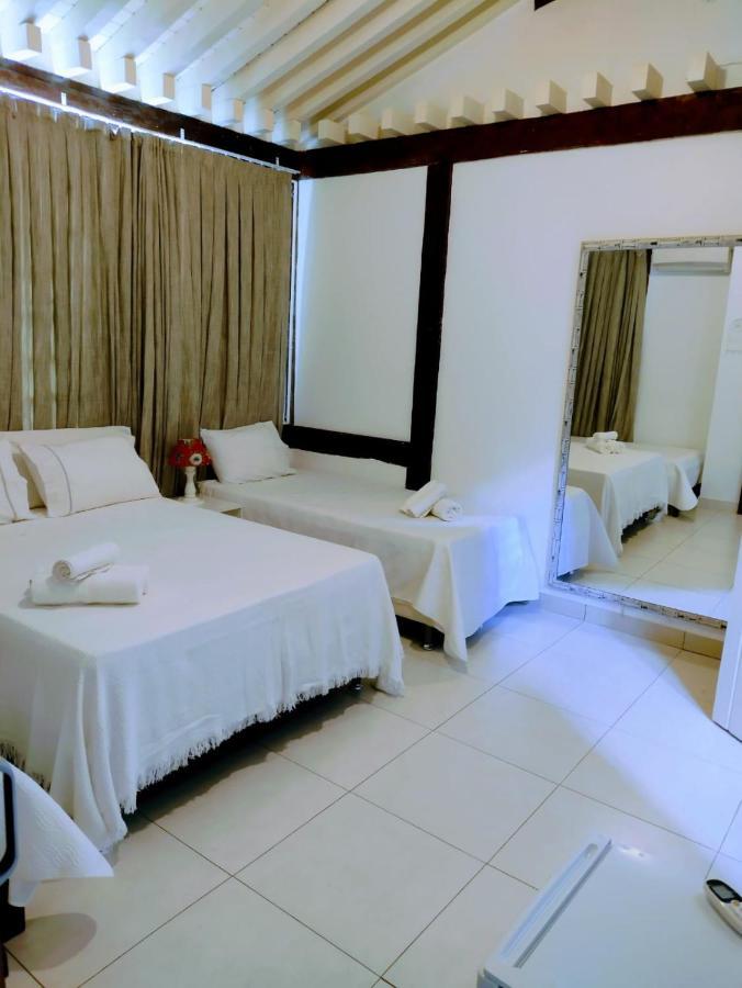 Family Room,1155390552:JPEG