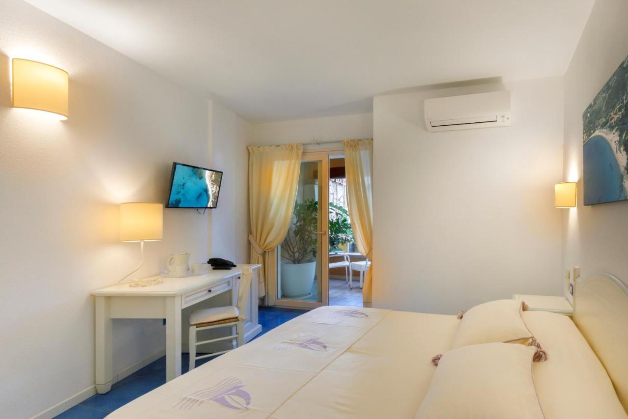 Double or Twin Room - Disability Access,1157122551:JPEG