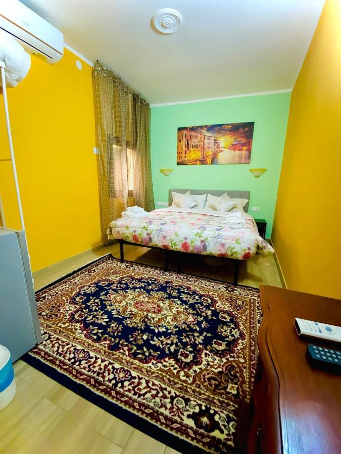 Double Room,1056278680:JPEG