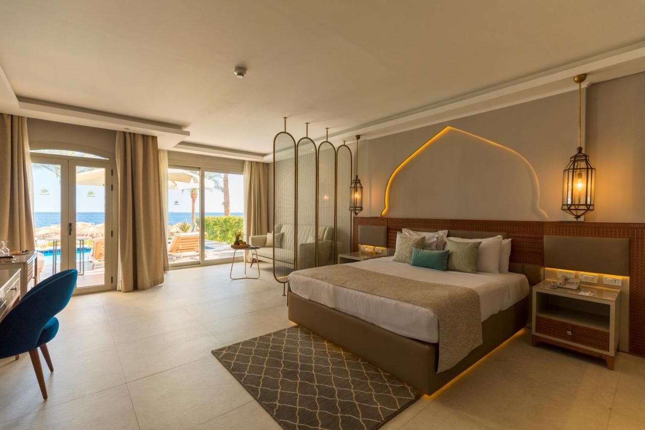Junior Swim-Up Suite Sea View- Posh Club,1196216749:JPEG