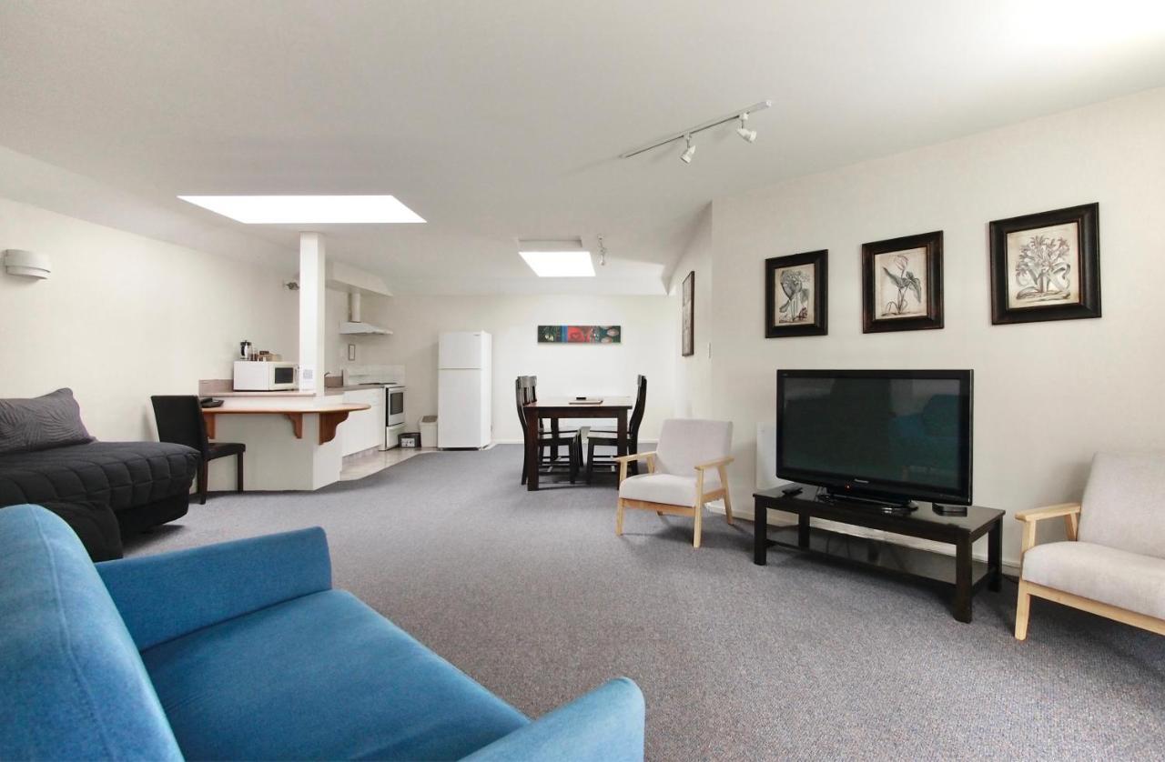 One-Bedroom Access Apartment,1589165119:JPEG