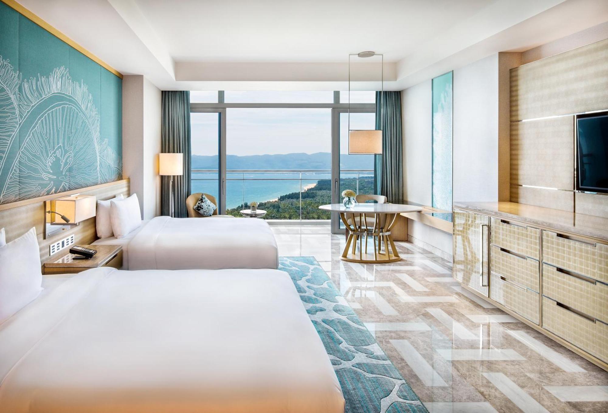 Deluxe Ocean View Queen Room(Unlimited free entry to the Water park & Lost Chambers during the stay)