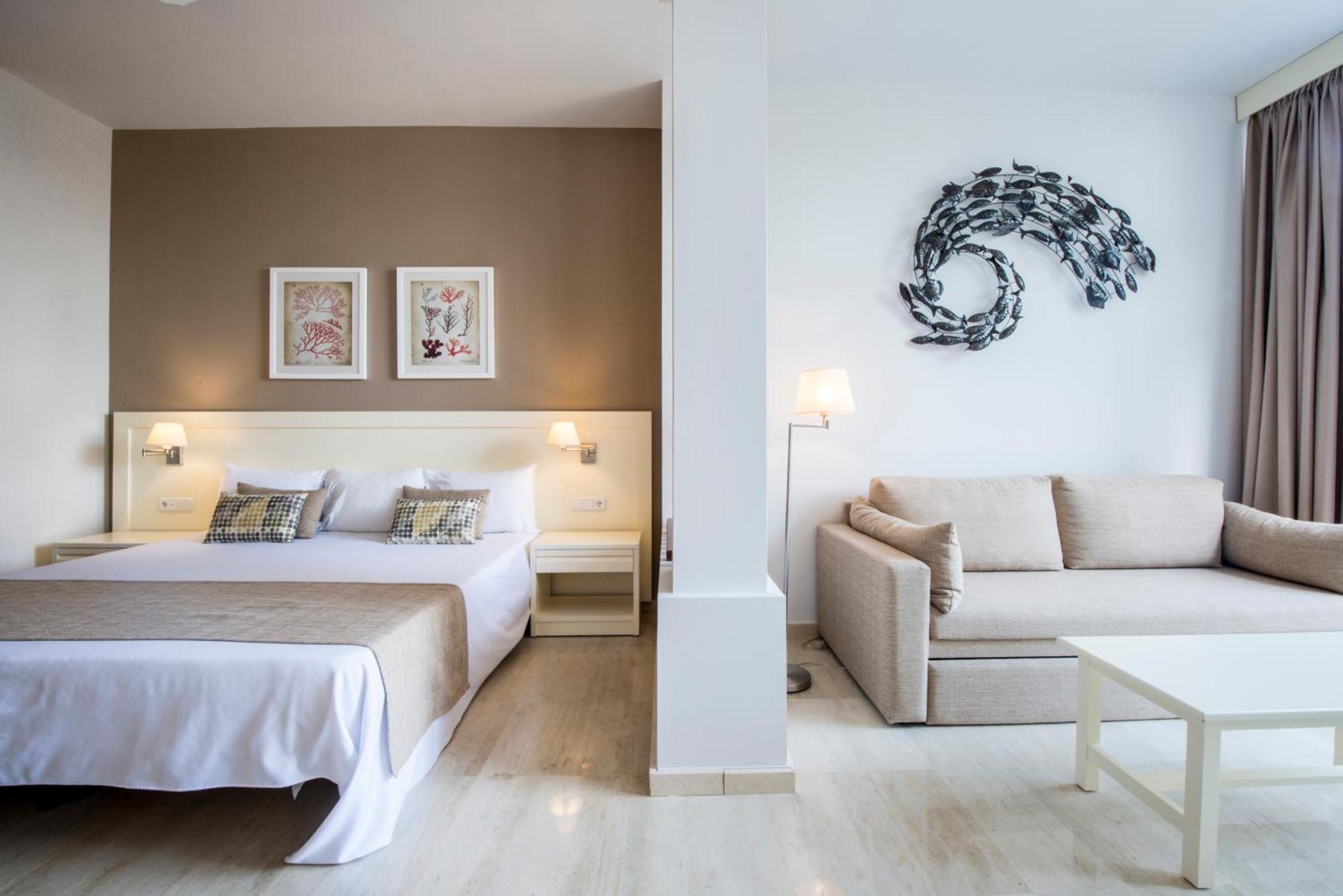 Junior Suite,758412178:JPEG