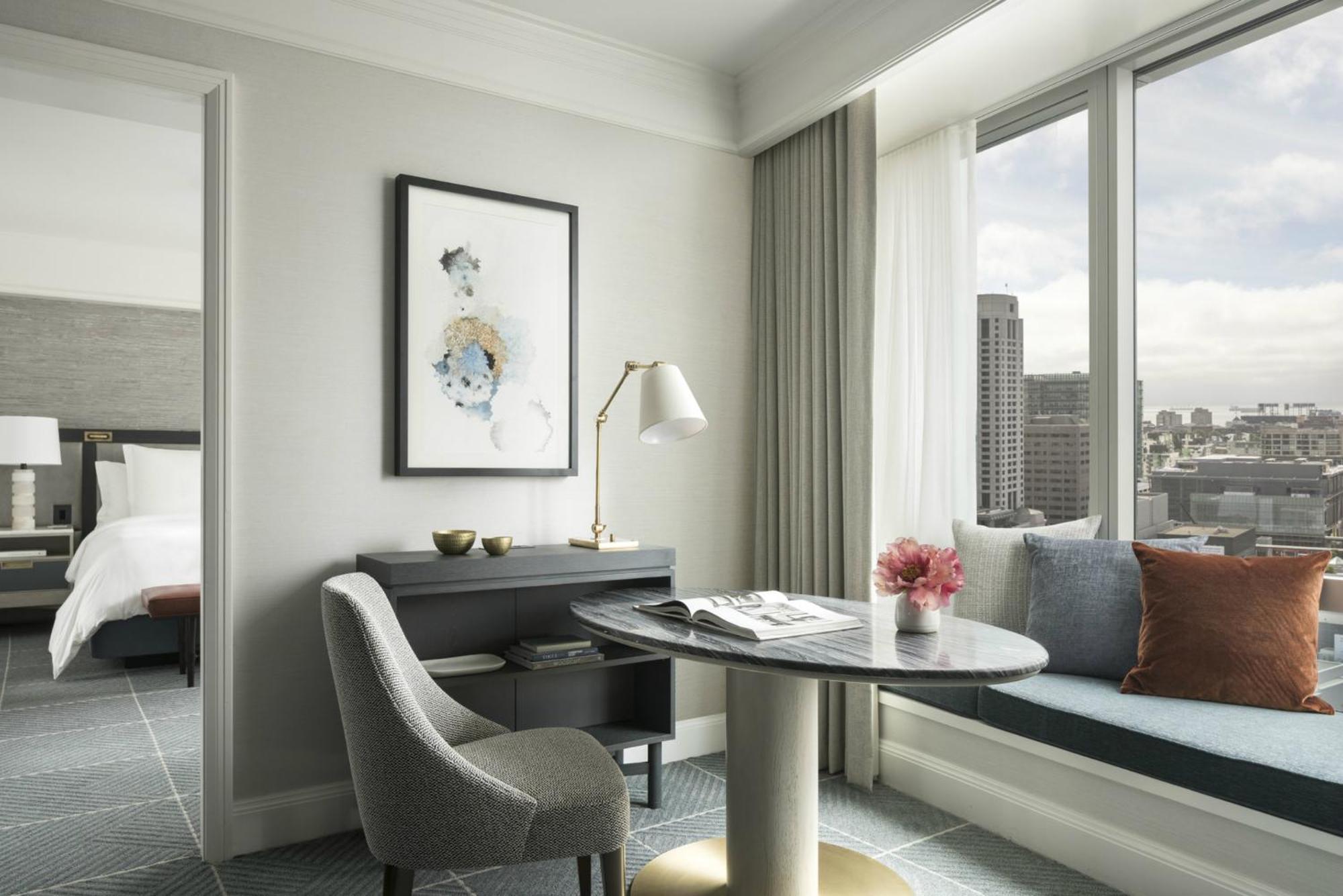 Superior Executive Suite,1210306078:JPEG