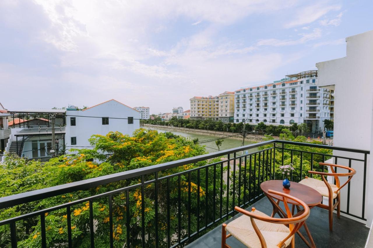 Triple Room City View