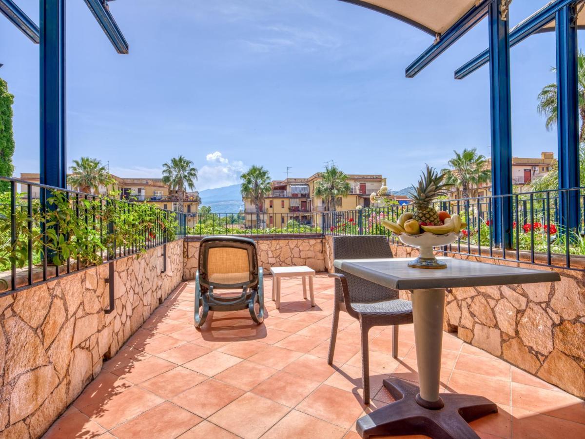 Deluxe Double or Twin Room Balcony