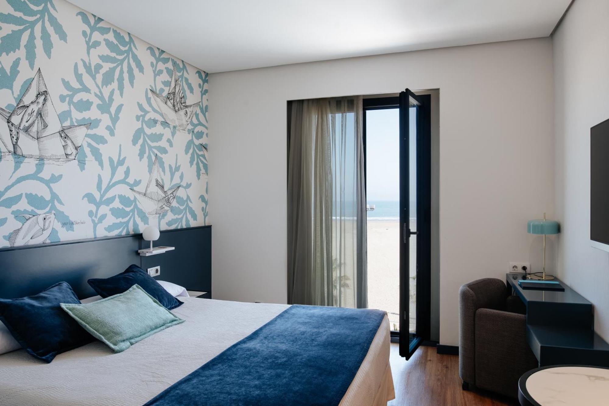 Double Room Sea View,1436357632:JPEG