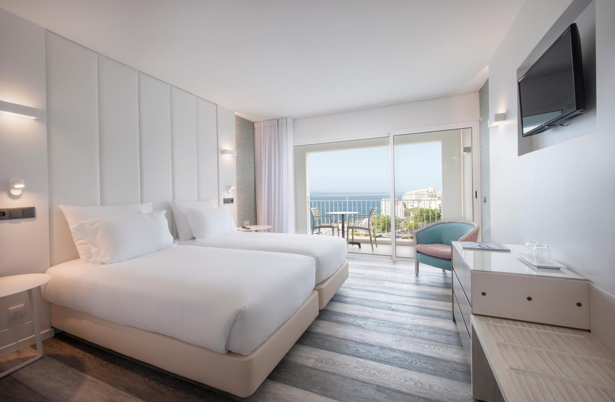 Double or Twin Room Side Sea View,1433228671:JPEG