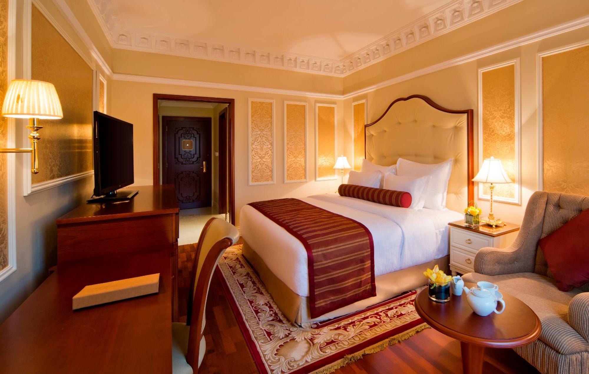 Superior King Room,706902604:JPEG