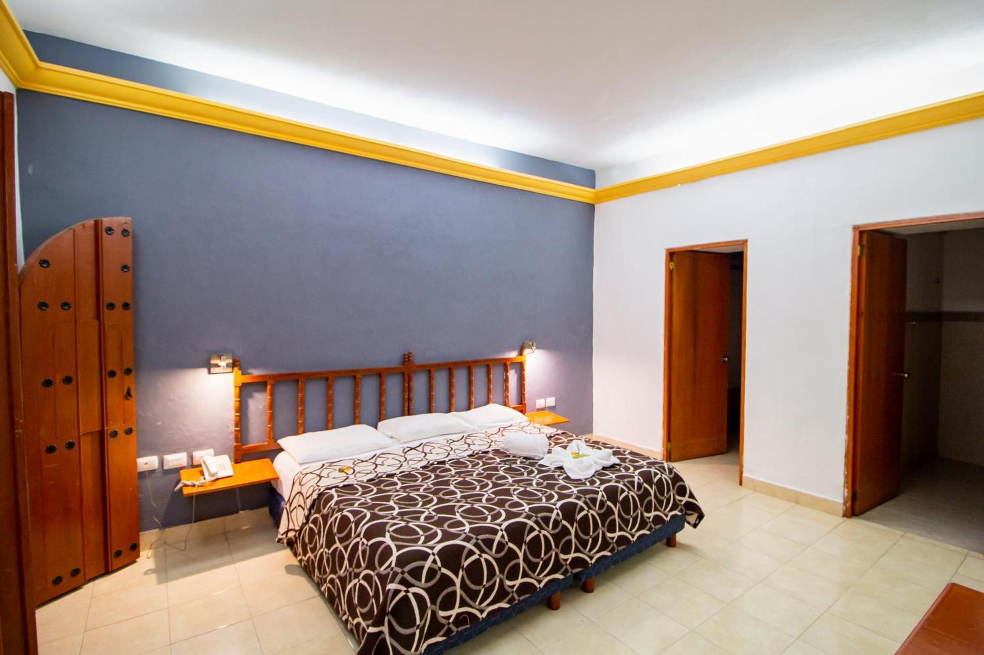 Deluxe Suite,1279026964:JPEG