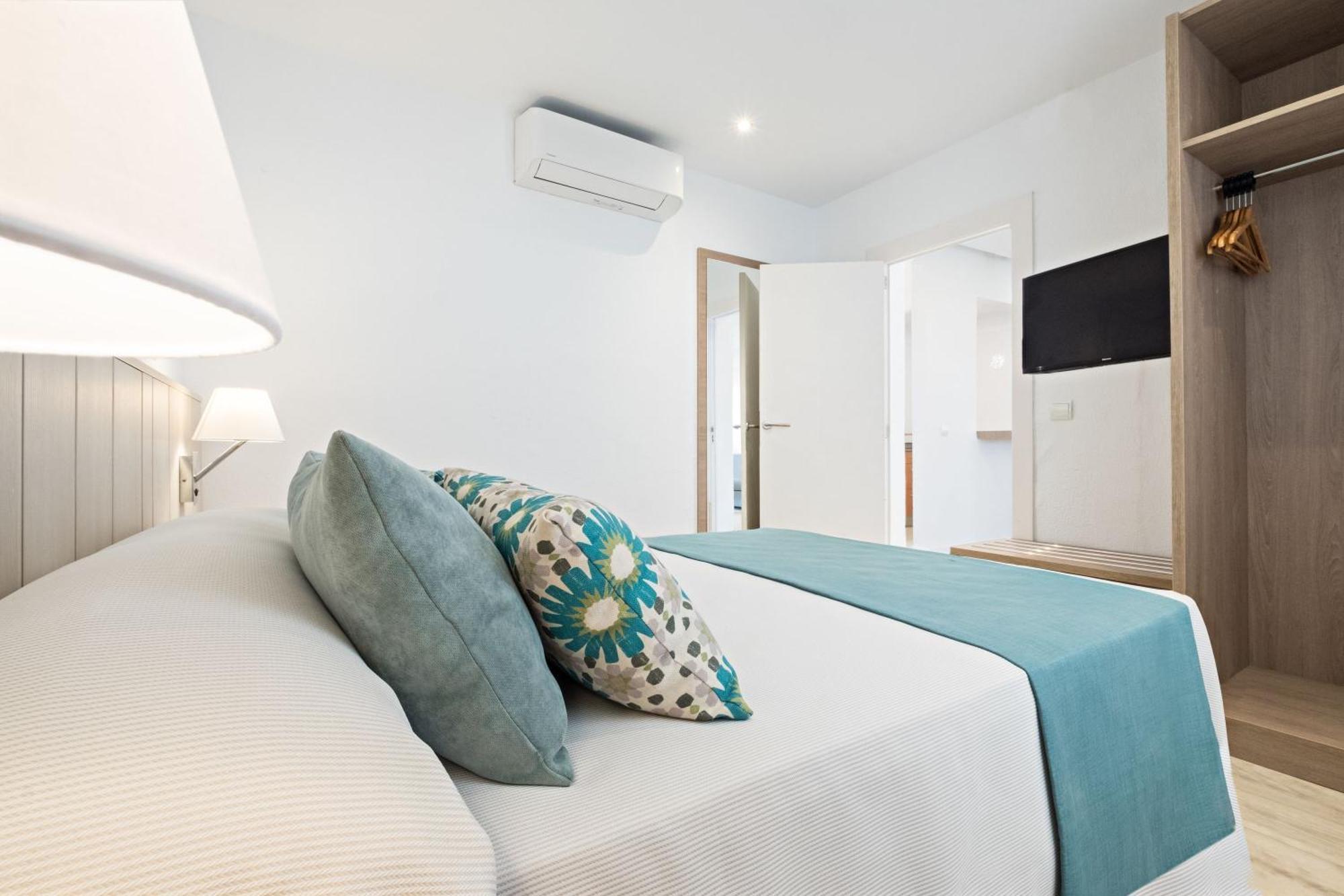 One-Bedroom Apartment,1214564110:JPEG