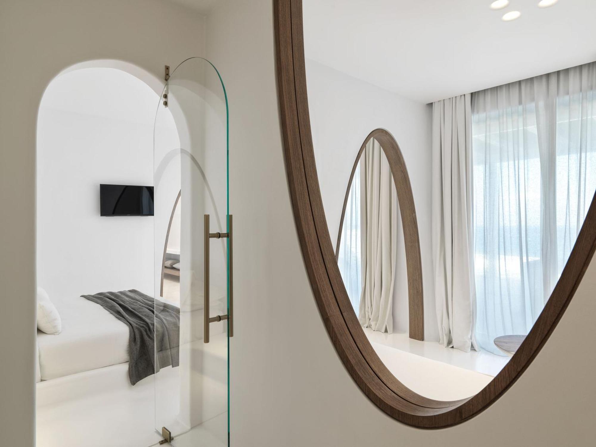 Honeymoon Suite Private Heated Pool Sea View