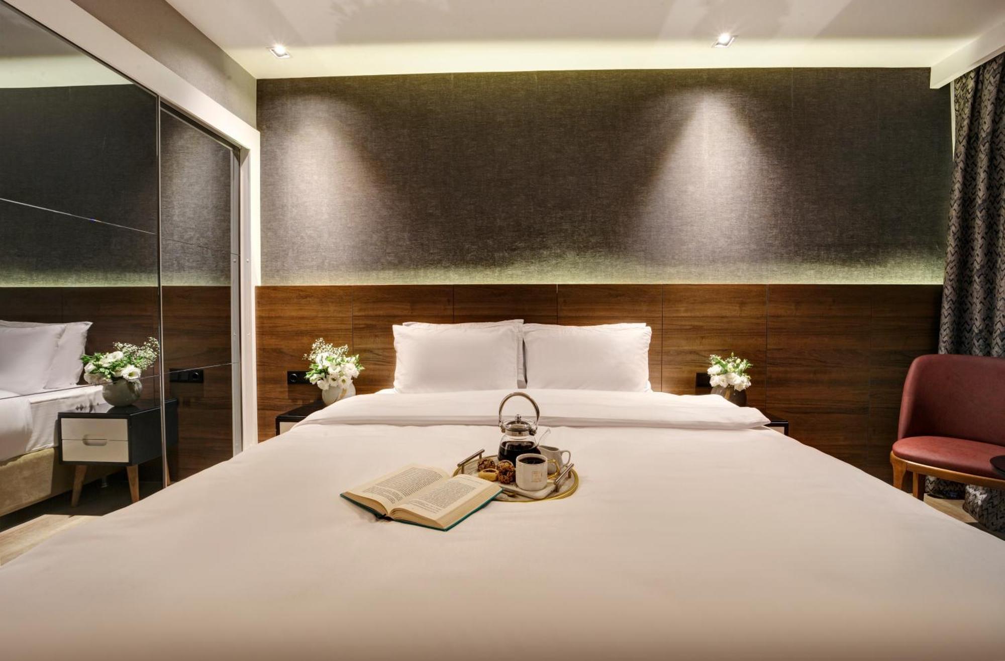 Standard Double Room,1285891576:JPEG