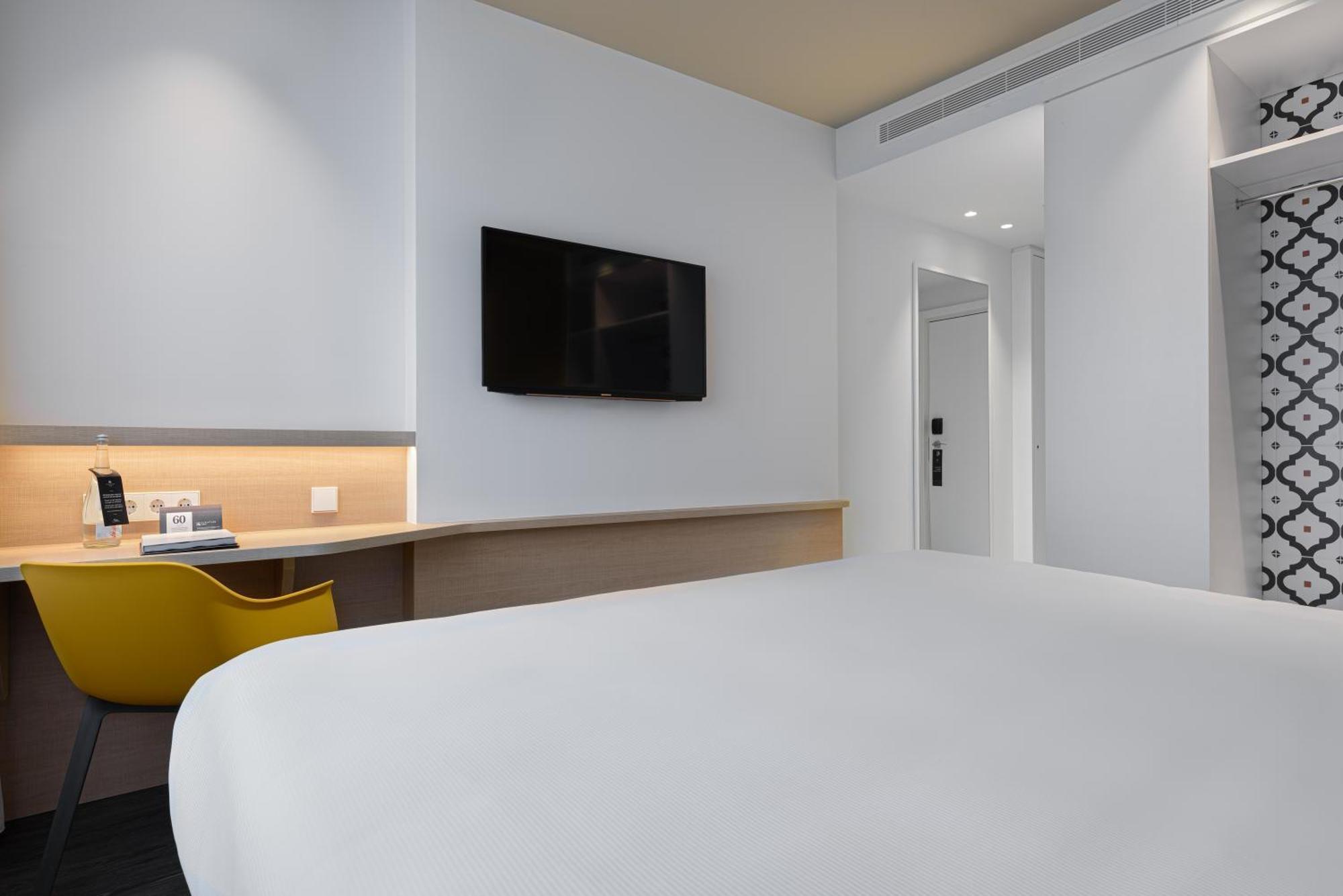 Double or Twin Room City View