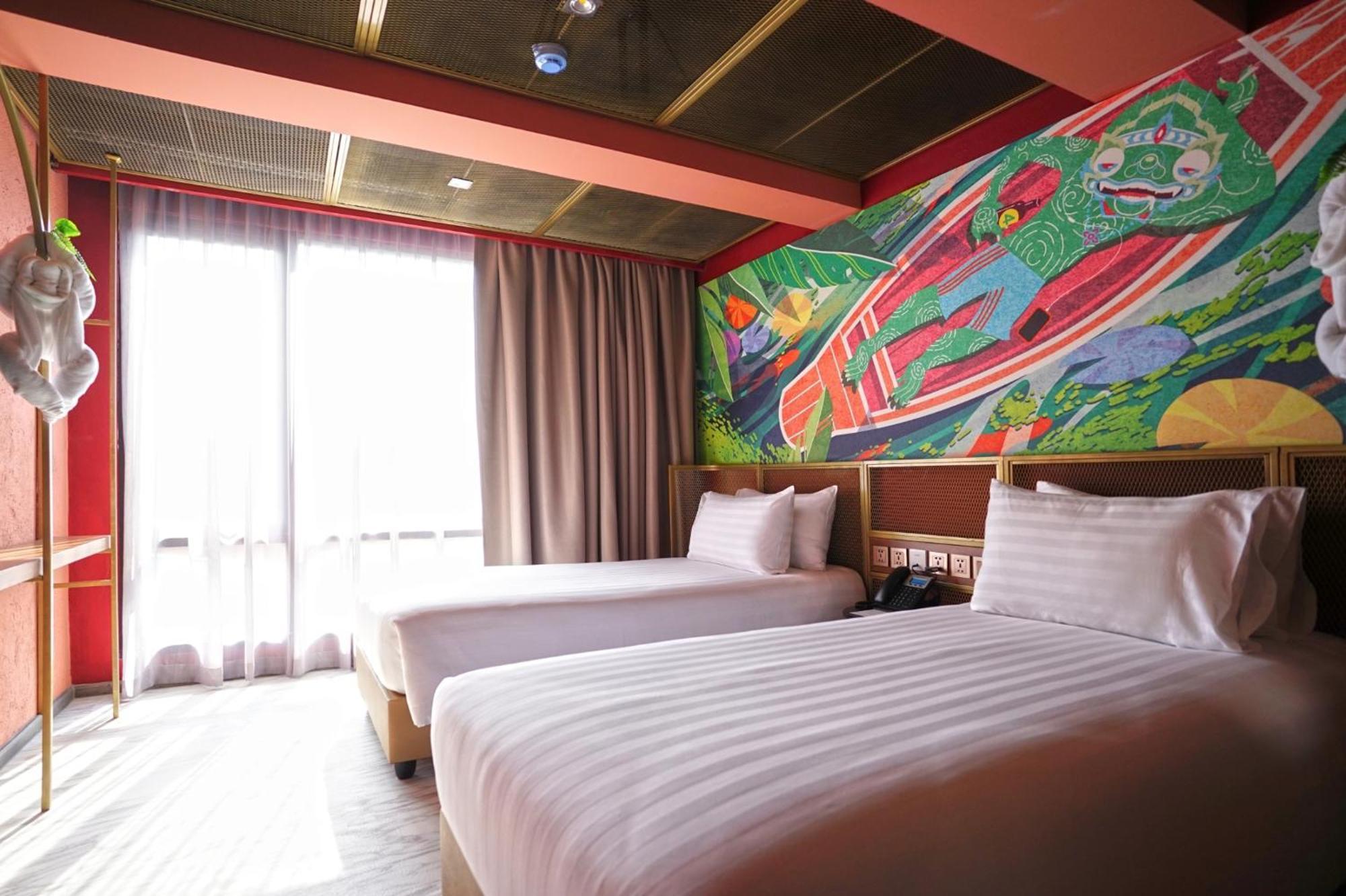 Premier Twin Room