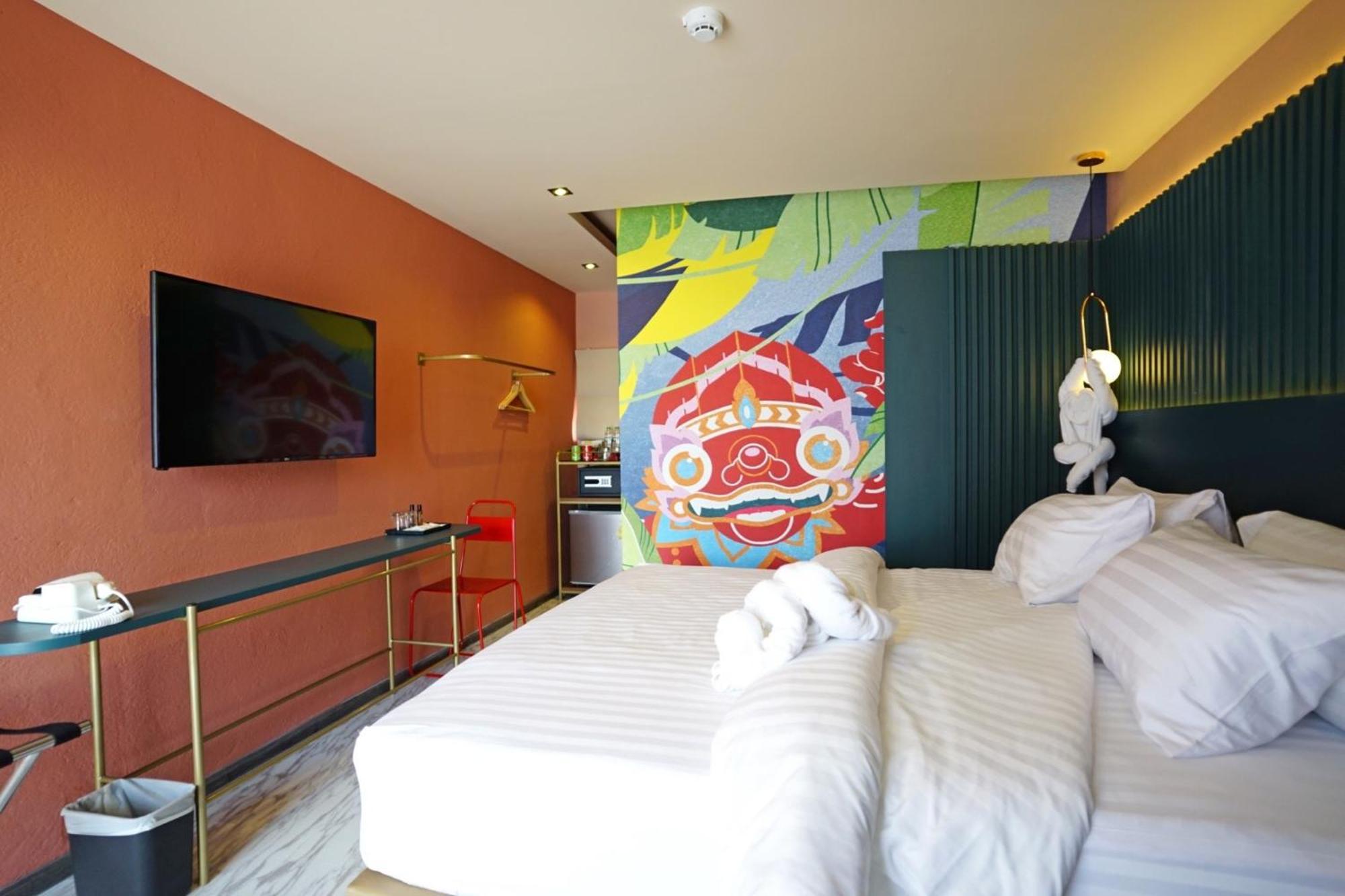 Deluxe King Room