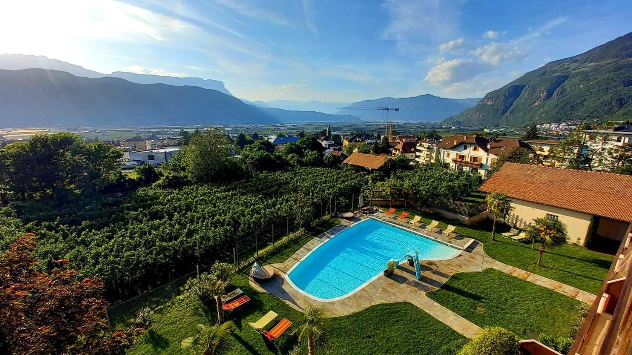 Double Room Pool View,1666088617:JPEG