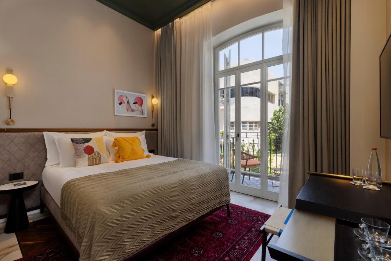 Deluxe Room Balcony,1299394222:JPEG