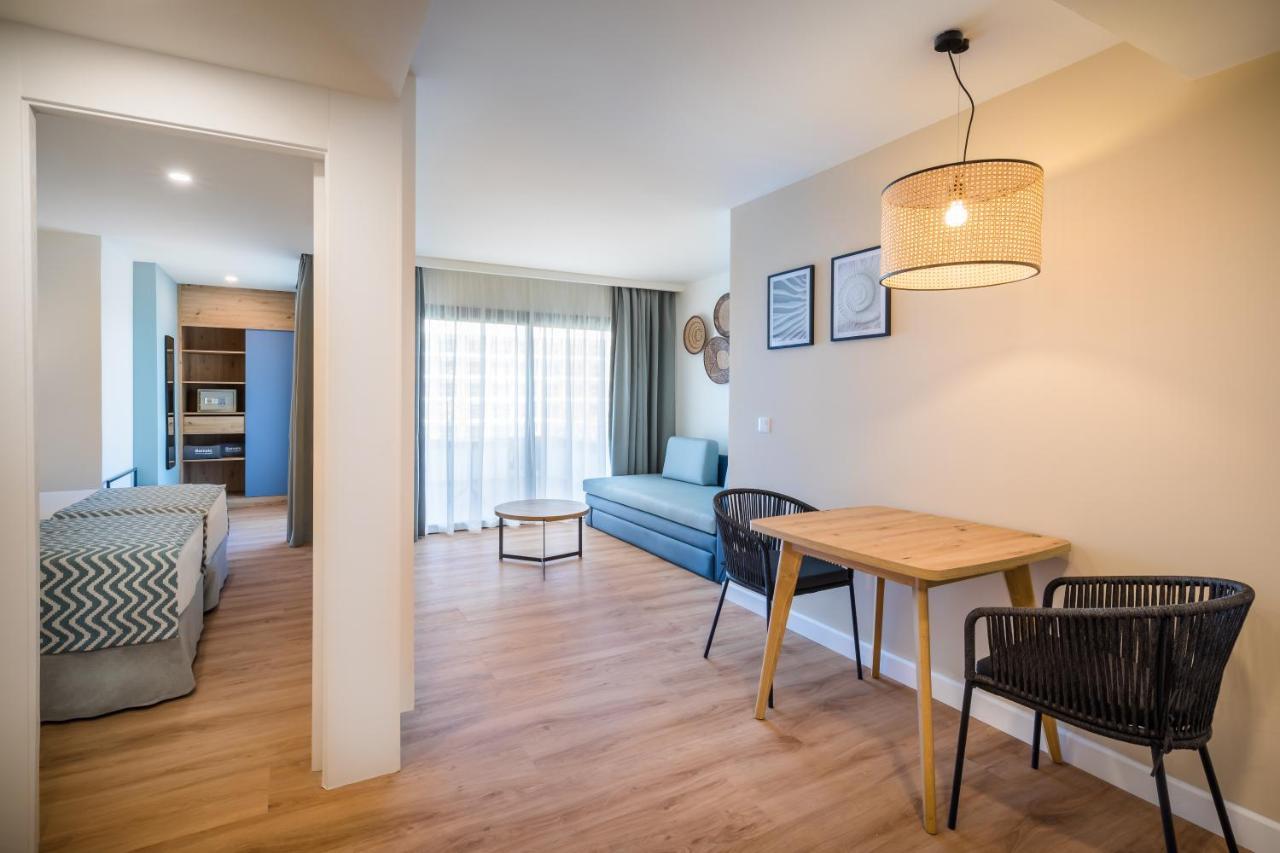 Junior Suite,1261403929:JPEG