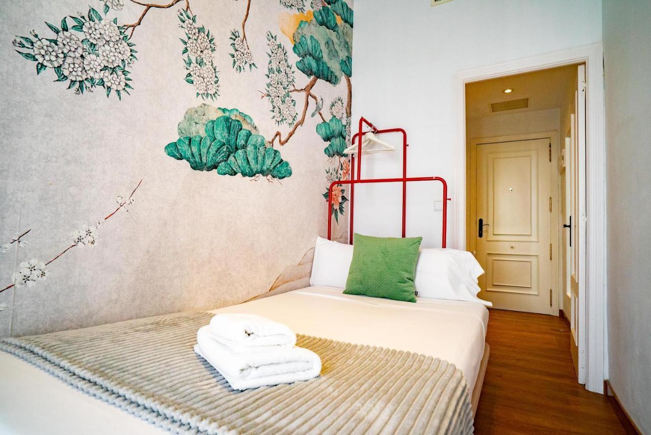 Two-Bedroom Apartment ( 3 Adults ),1309948066:JPEG
