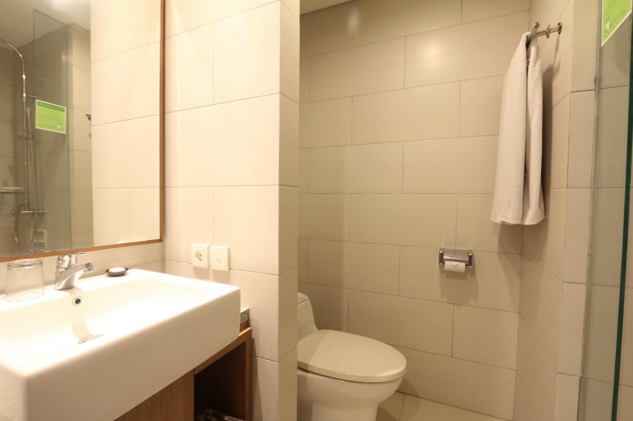 Deluxe Premier Room, Twin Bed with City View