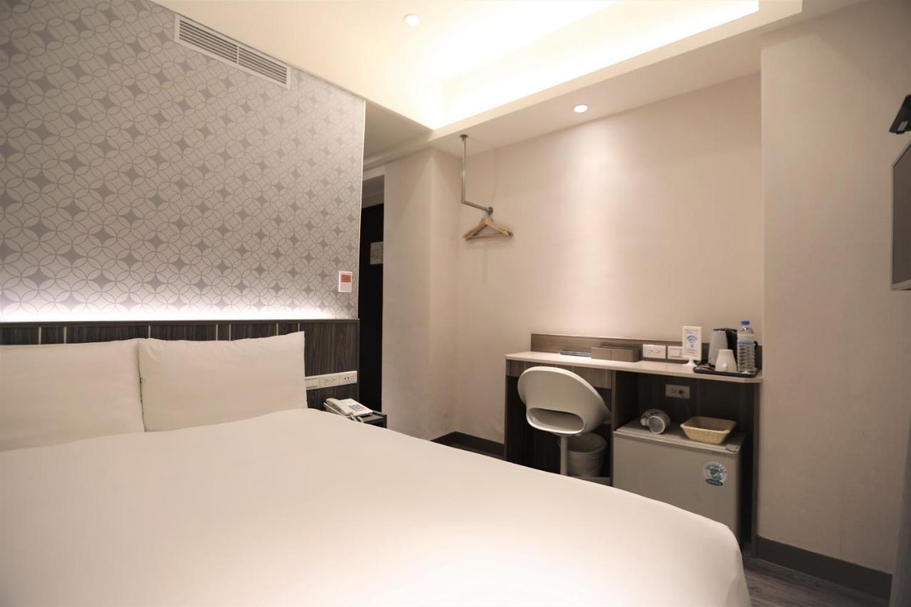 Exquisite Single Room