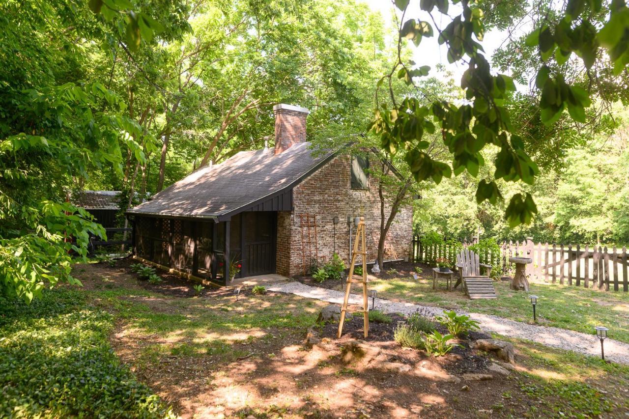 One-Bedroom Chalet,1327688681:JPEG
