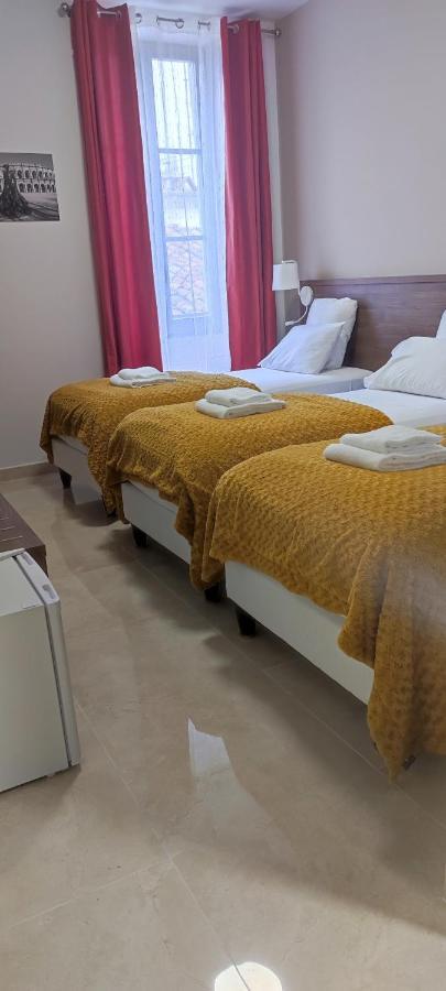 Standard Triple Room,1329388424:JPEG