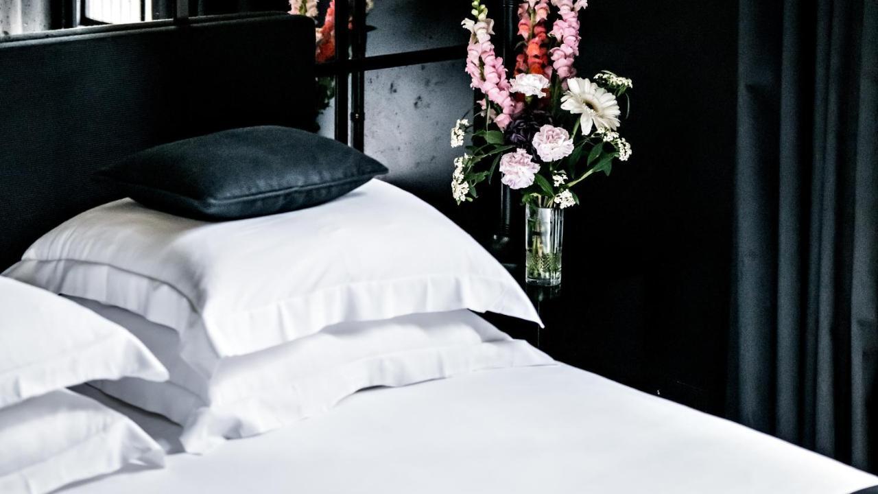 Classic Double Room with Balcony