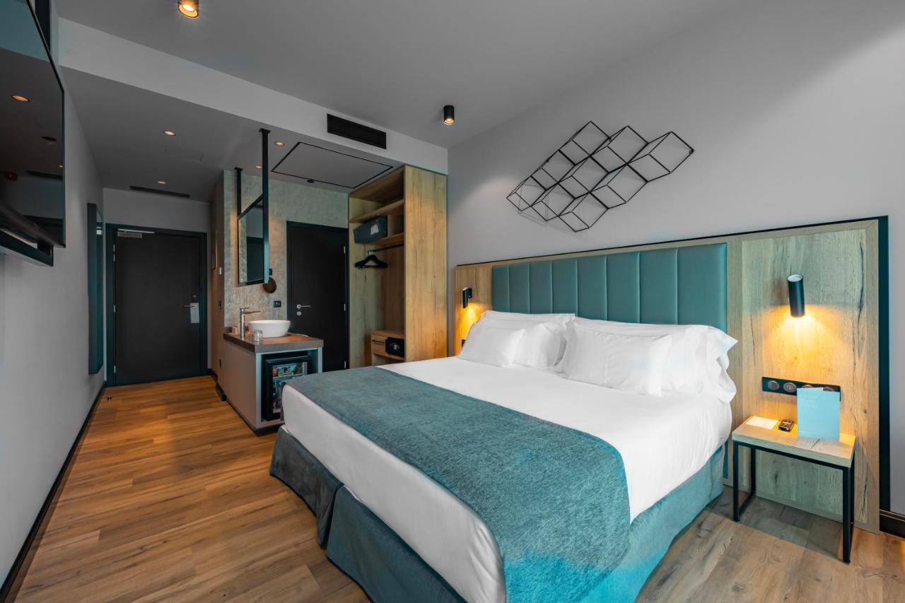 Deluxe Double or Twin Room,1345318463:JPEG