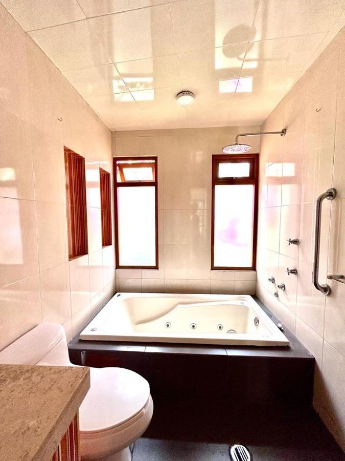 Double Room,1363402136:JPEG