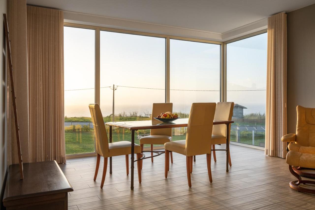 Two-Bedroom Apartment,1380997730:JPEG
