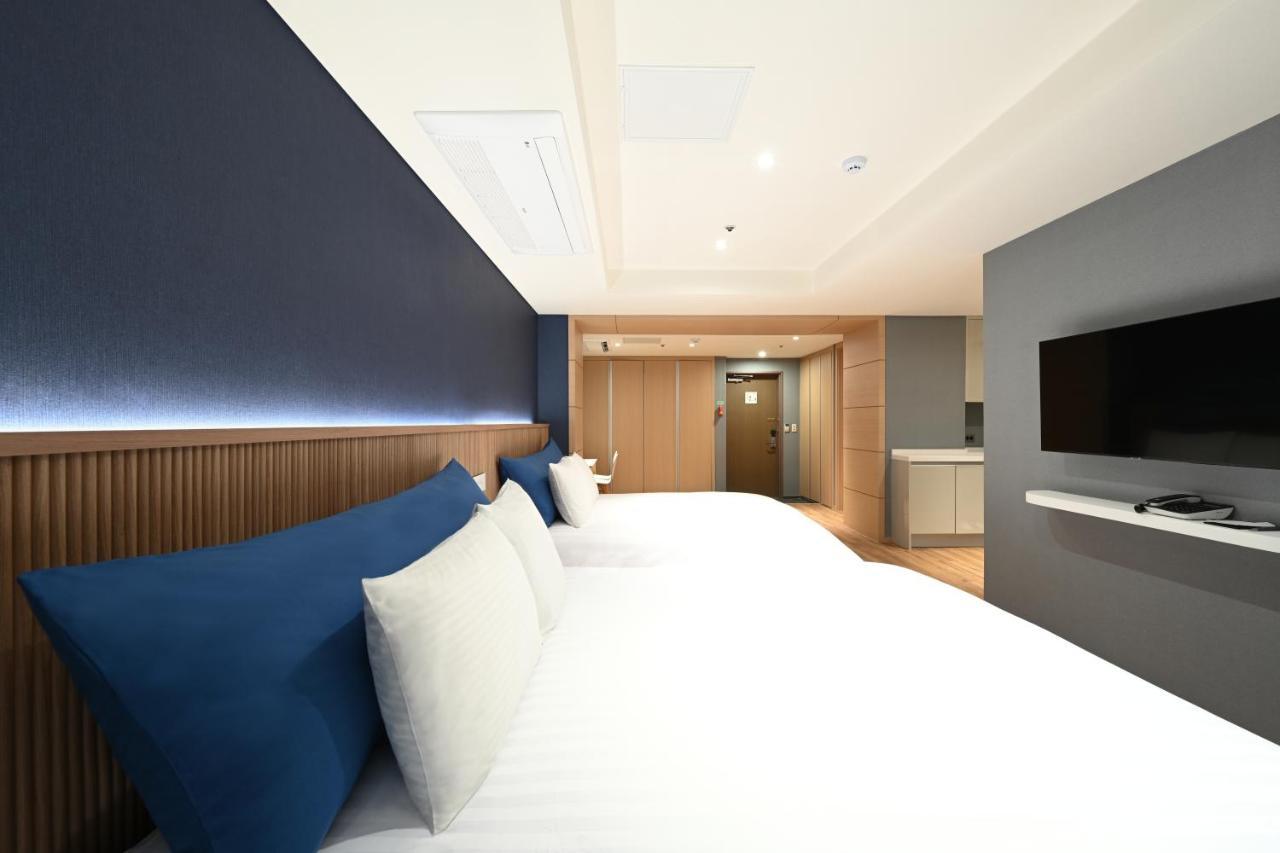 Deluxe Super Twin Room No View