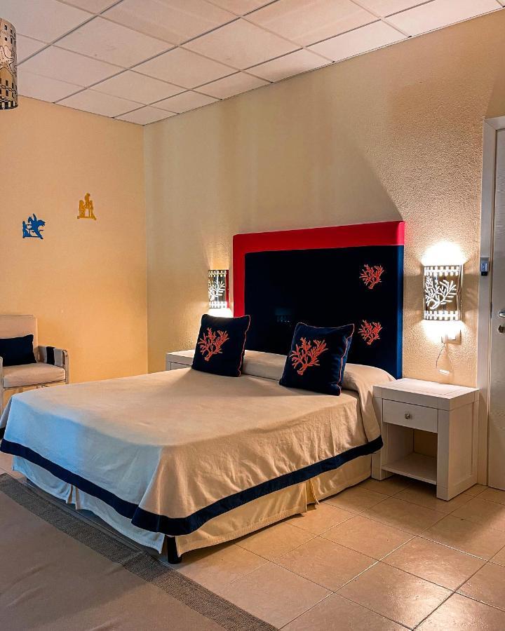 Quadruple Room,1405774736:JPEG