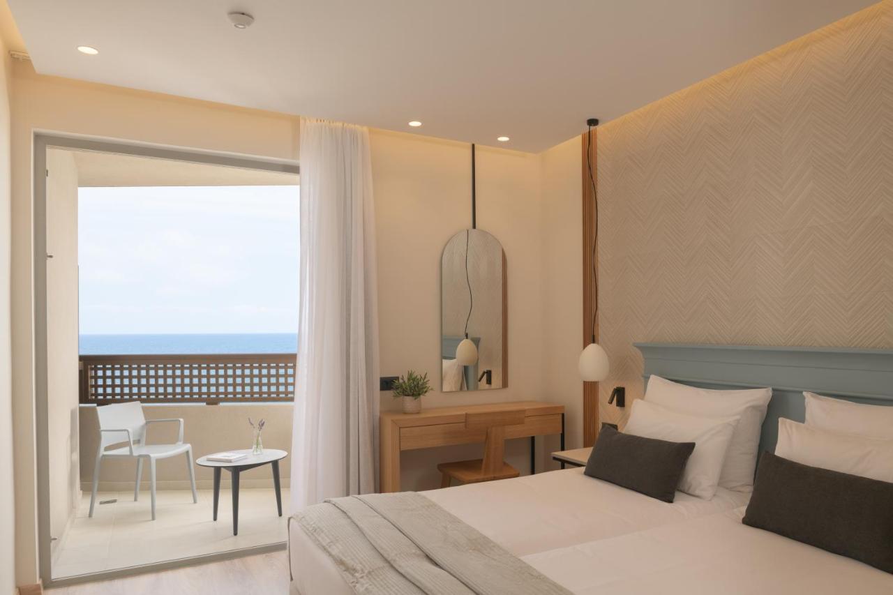 Double Room Sea View,1416933072:JPEG
